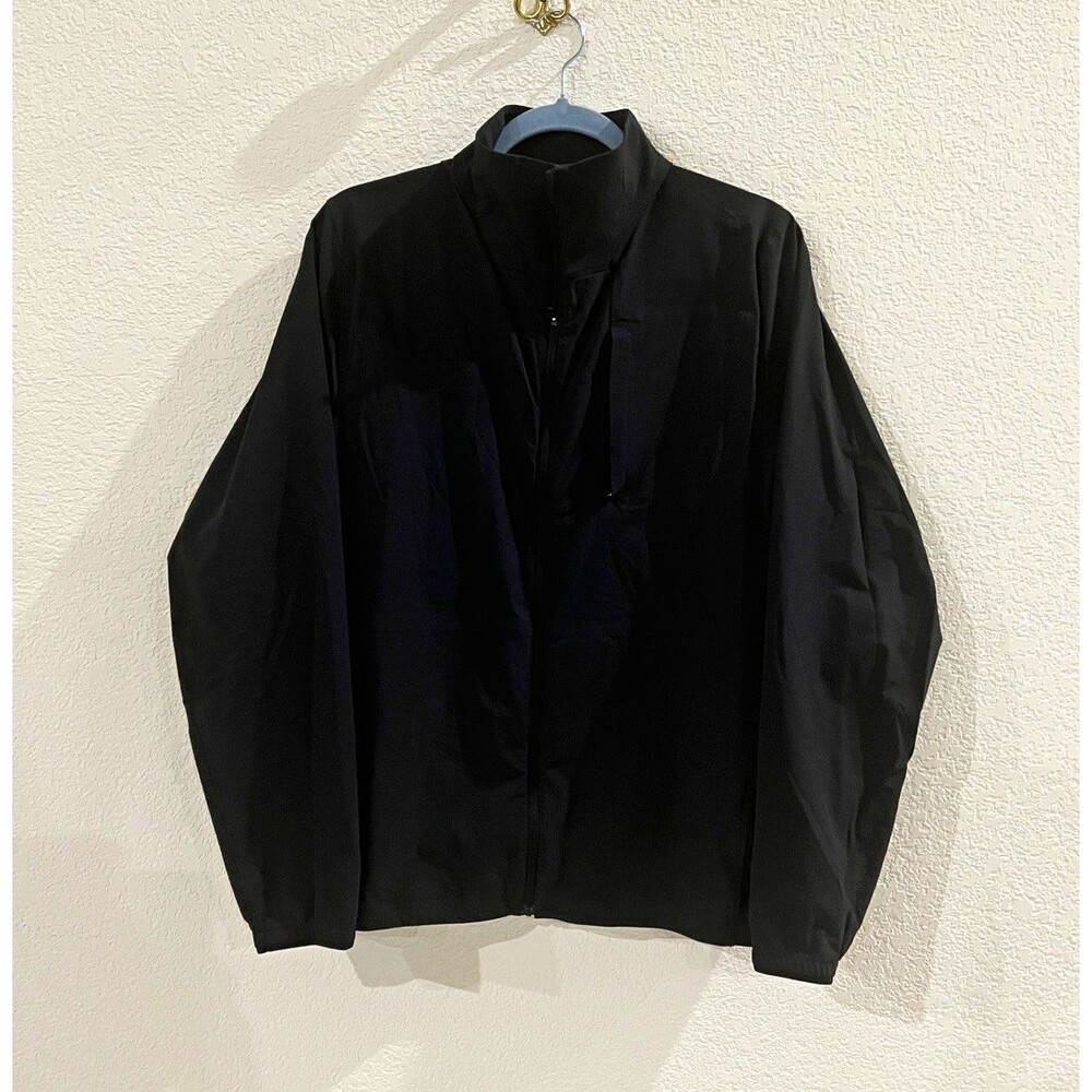 Lululemon Men’s Black Full Zip Track Golf Jacket Light Weight Long Sleeve Size L